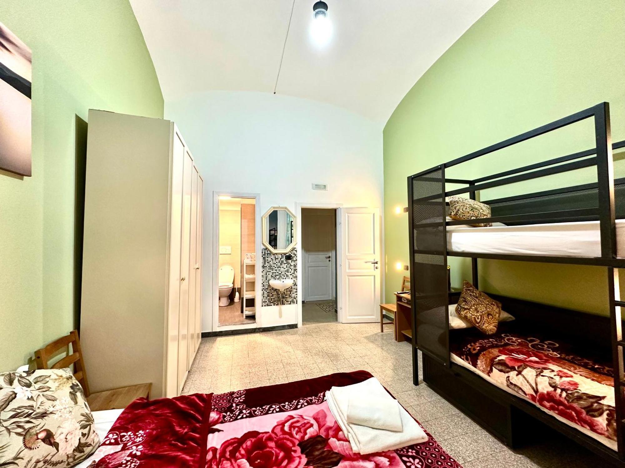 B&B Termini Colosseo Suite Rome Bagian luar foto