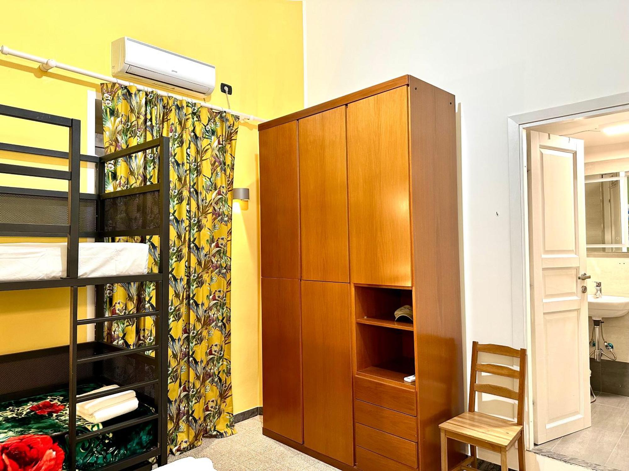 B&B Termini Colosseo Suite Rome Bagian luar foto